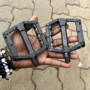 Wellgo Flat Platform Pedals B239